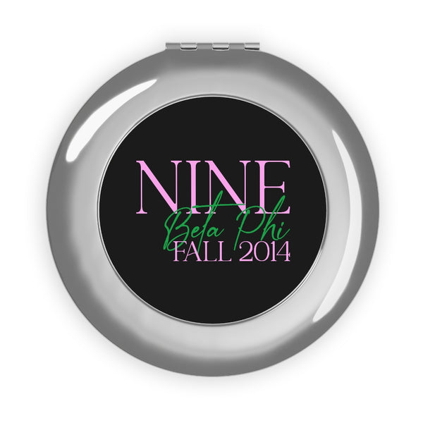 Line Up! Compact Travel Mirror